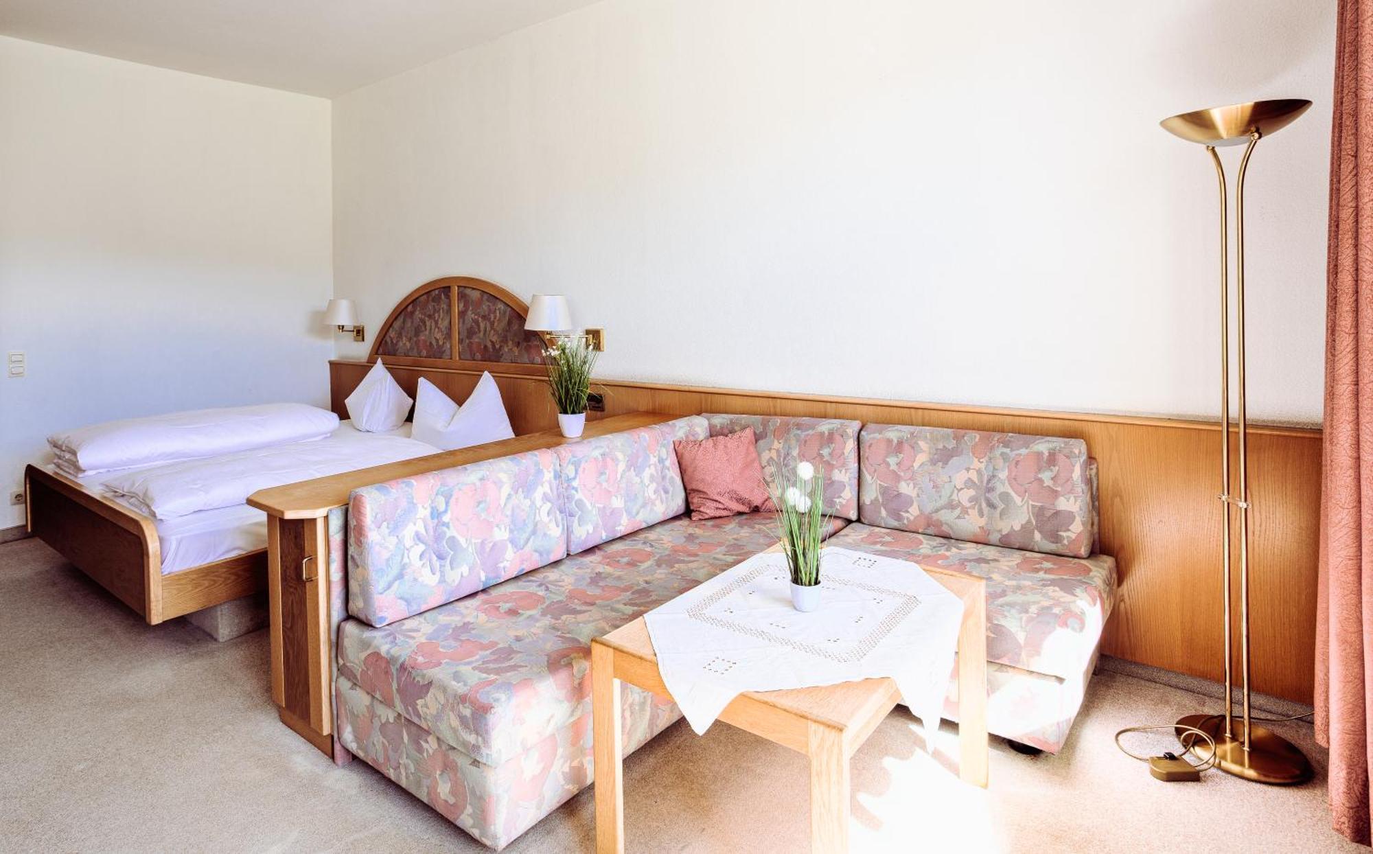 Schauinsland Hotel 3*
